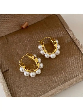 Hoop Earrings with Pearls